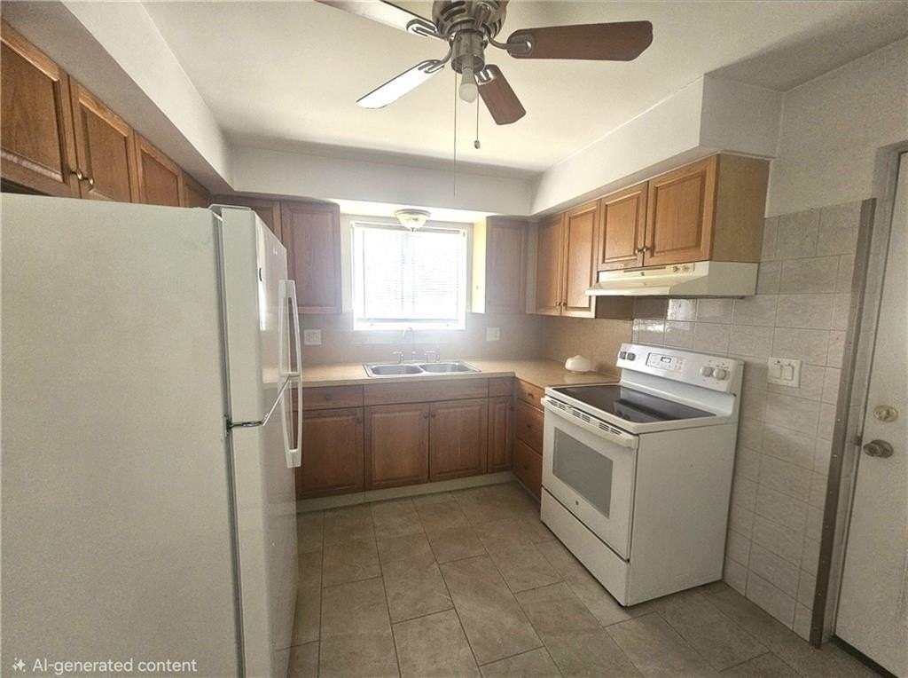 124 Jane St #B - Photo 5 of 15