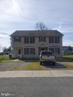 featured image of 218 E N Street