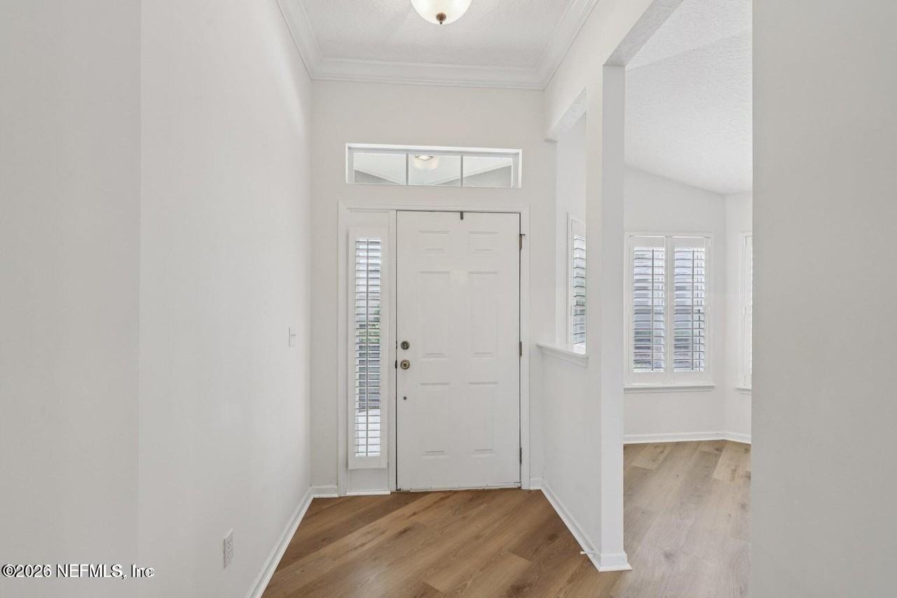 1860 Copper Stone Dr - Photo 4 of 24