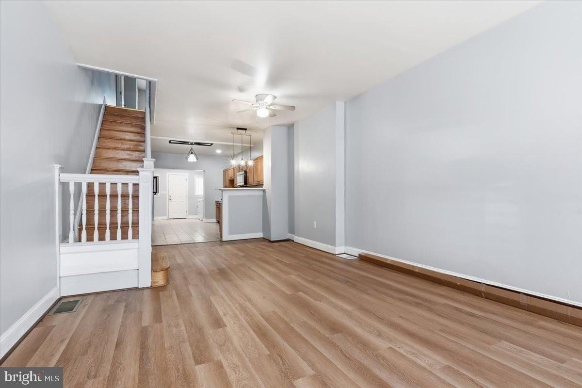 2907 Mcelderry St - Photo 5 of 25