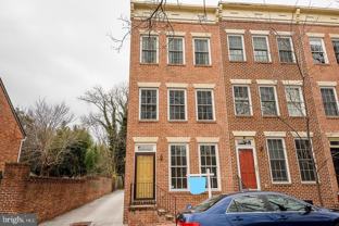 524 Saint Mary St - Photo 1 of 1
