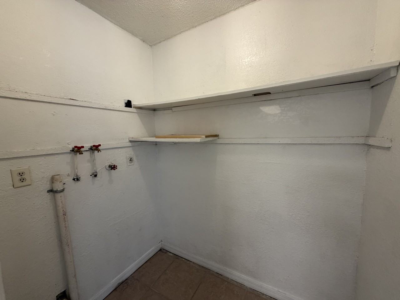 199 Fulton St Ne - Photo 6 of 12