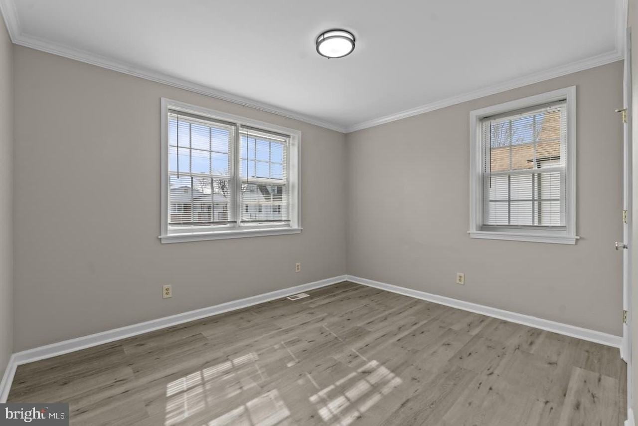 2528 Wendover Rd #B - Photo 6 of 22