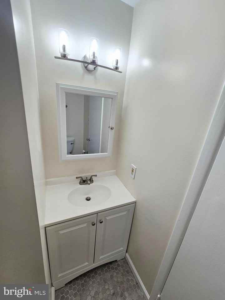 17445 Hoskinson Rd - Photo 3 of 37