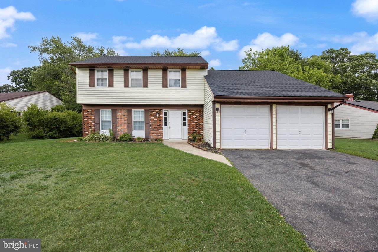 68 Arbor Meadow Dr - Photo 2 of 28