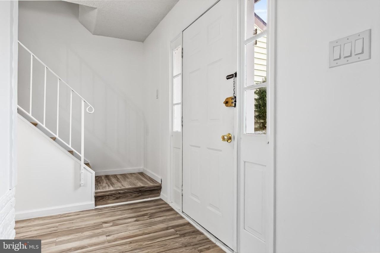 68 Arbor Meadow Dr - Photo 4 of 28
