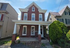 featured image of 321 S Hanover St #2ndFL