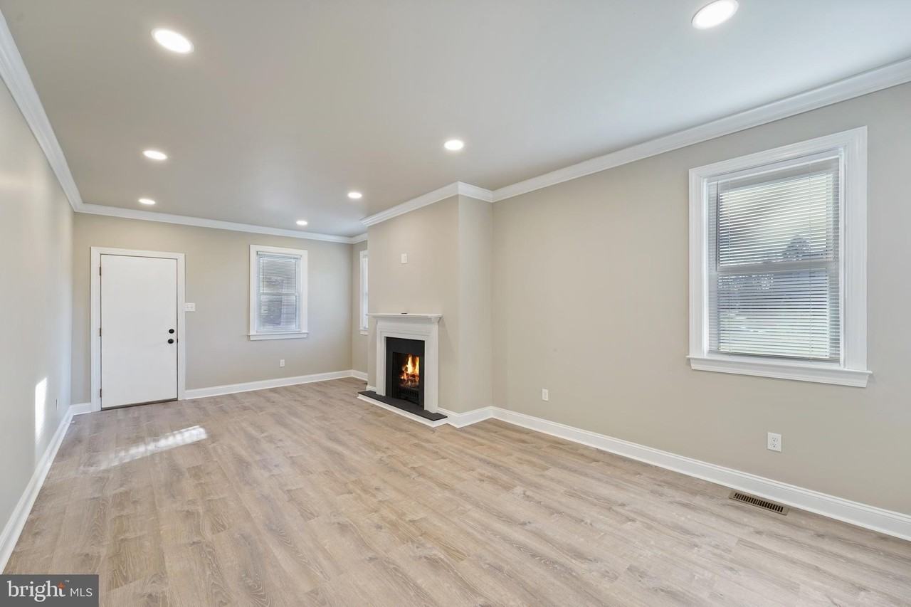 4411 Fairview Ave - Photo 7 of 22