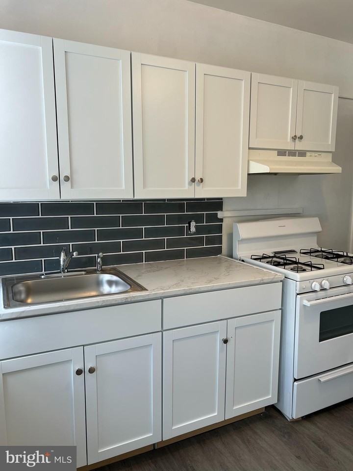 369B E County Line Rd #369B - Photo 3 of 12