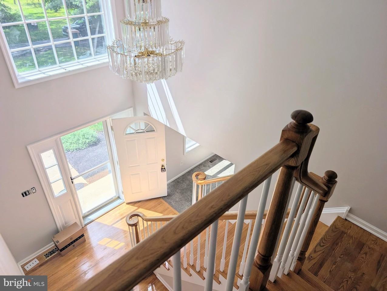 114 Lenape Dr - Photo 2 of 46