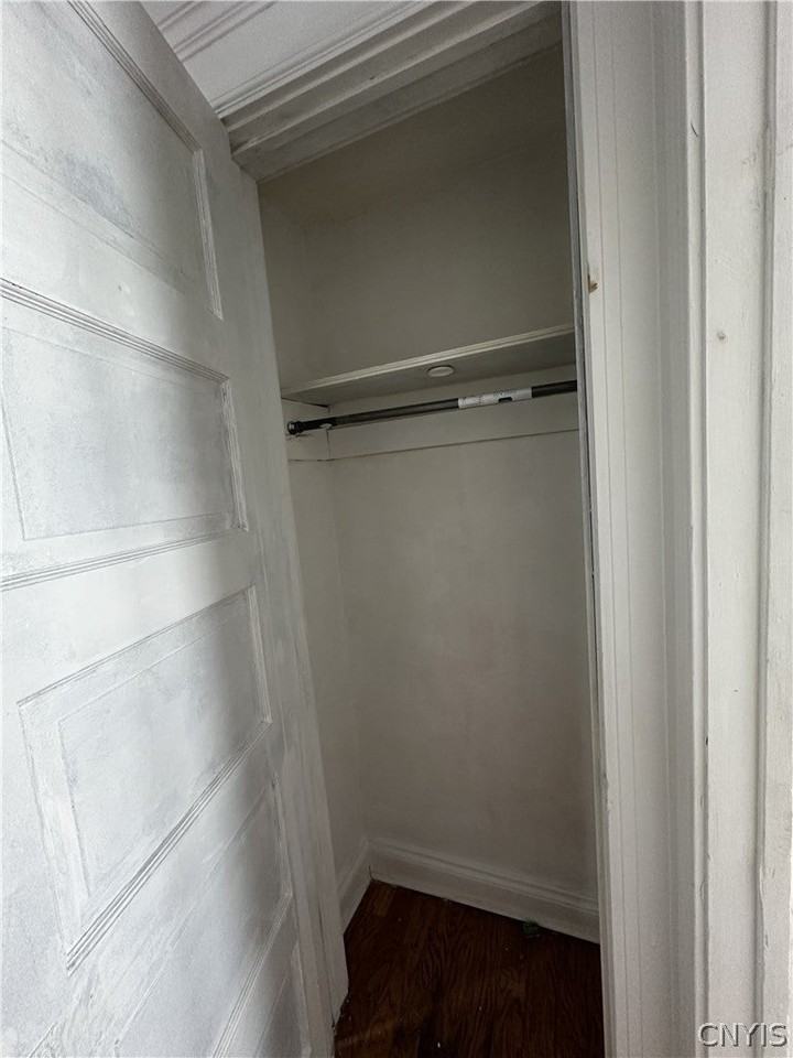 113 E Brighton Ave - Photo 4 of 15