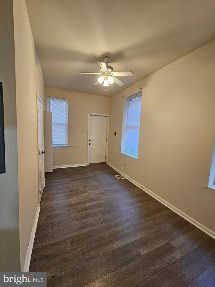 2253 N 16th St - Photo 6 of 9