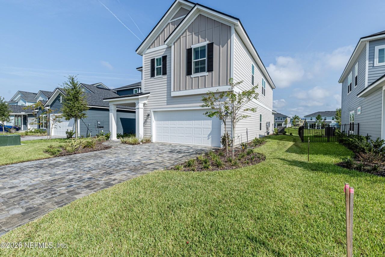 47 Goldcrest Way - Photo 2 of 21