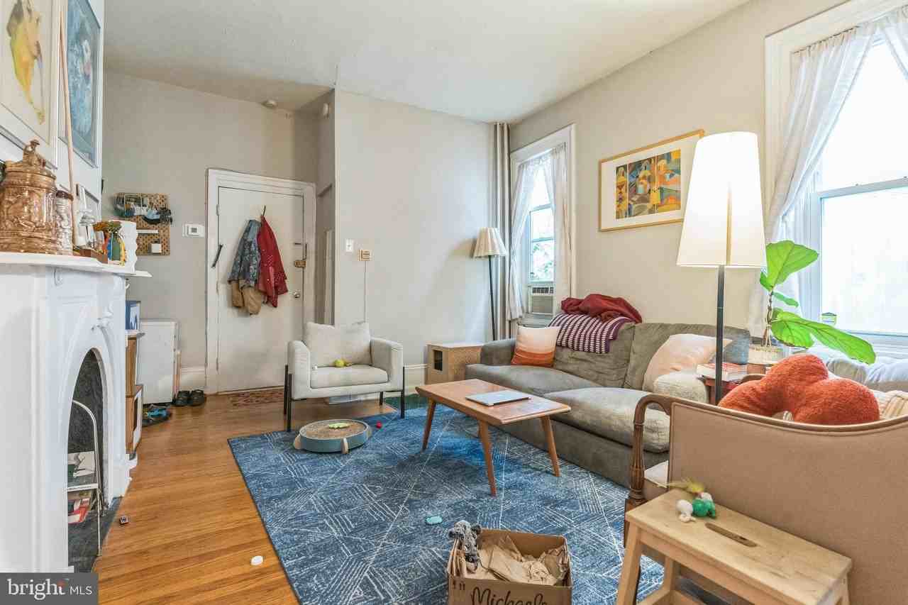 2316 Spruce St #1R - Photo 5 of 18