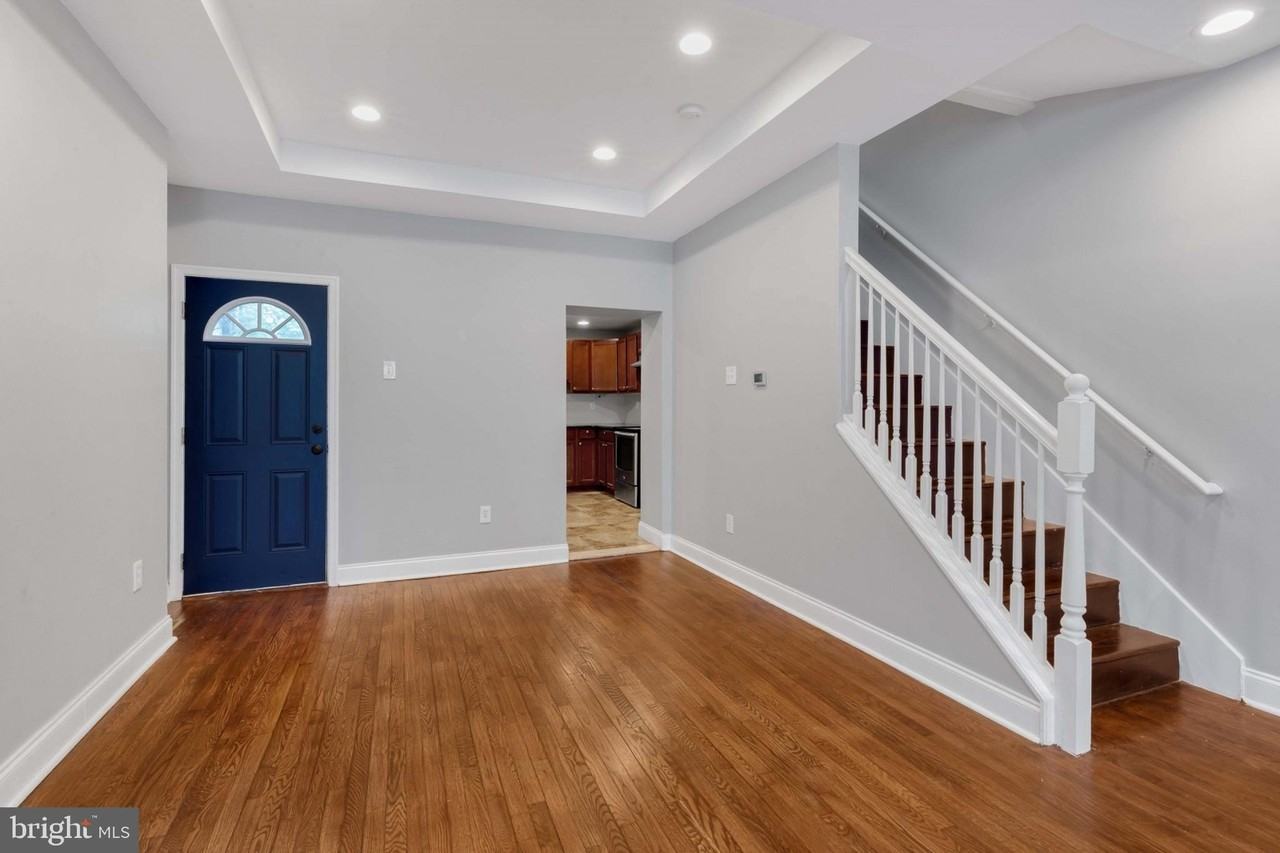 1525 S 19th St - Photo 5 of 30