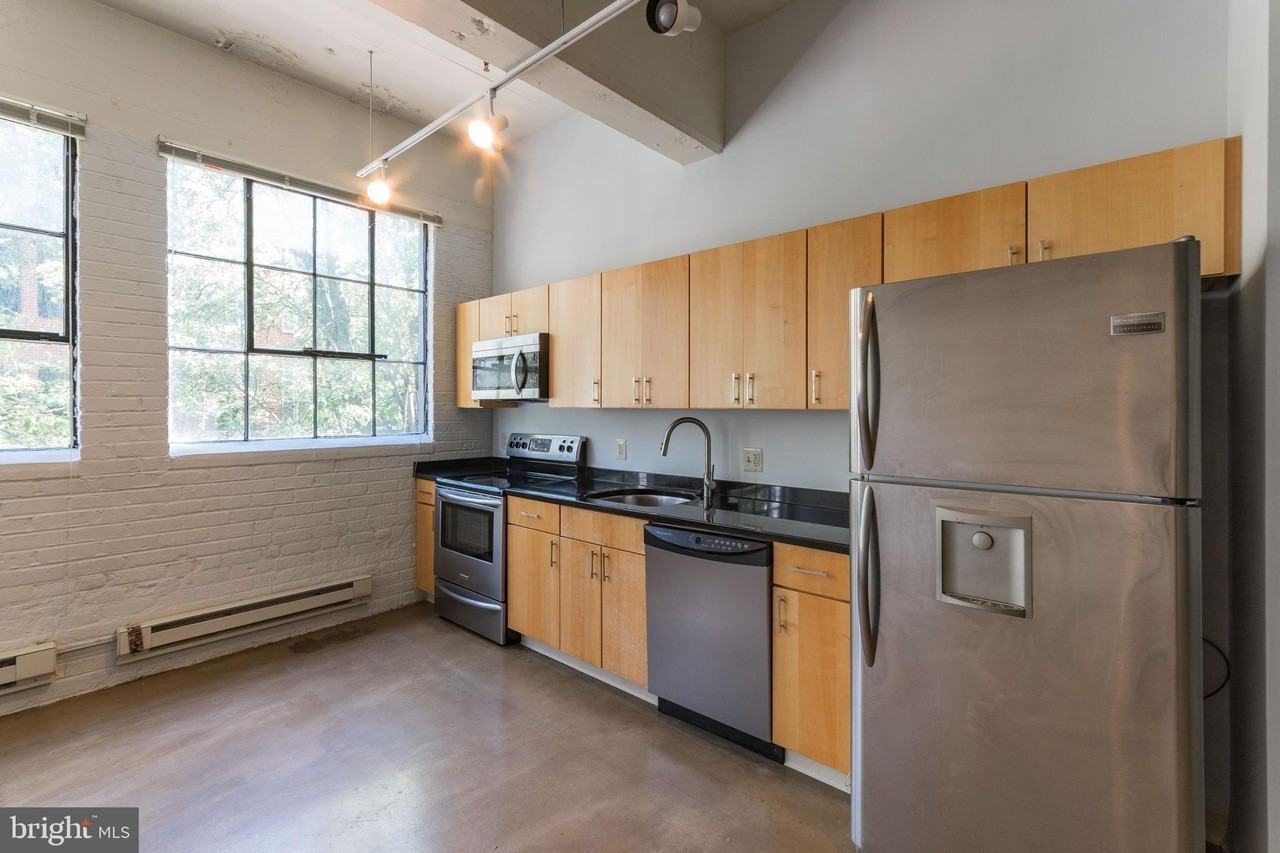 412 S 13th St #204 - Photo 5 of 19