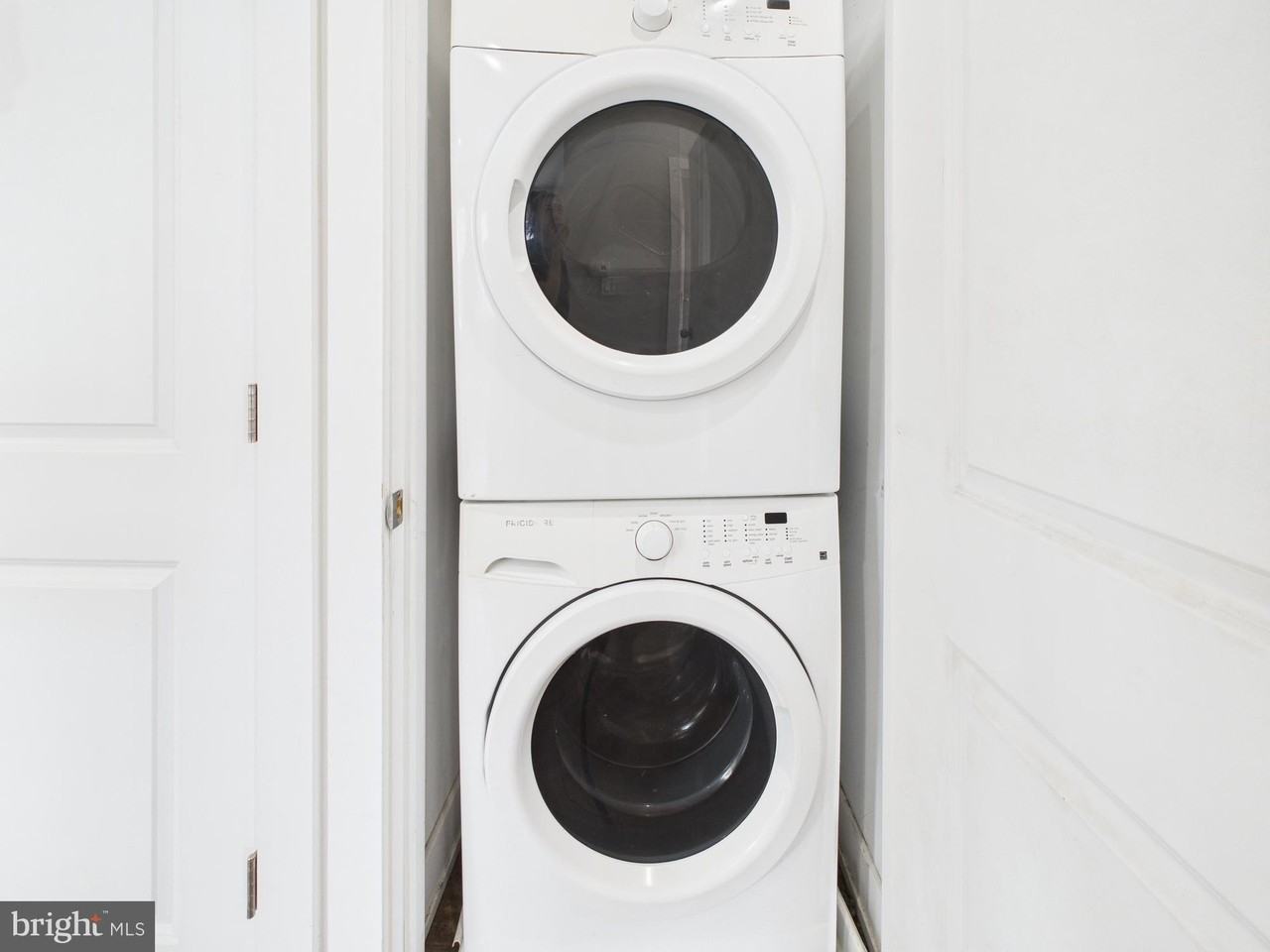 3100 Spring Garden St Apt 2 #3E - Photo 5 of 17