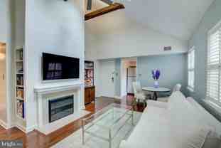 2100 N Scott St #106 - Photo 1 of 1