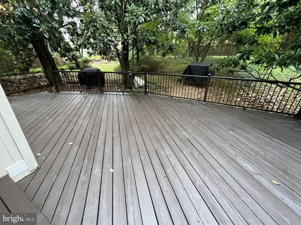 7220 Vistas Ln - Photo 7 of 28