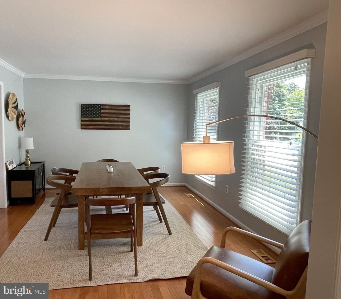 502 Clagett St Sw - Photo 3 of 41