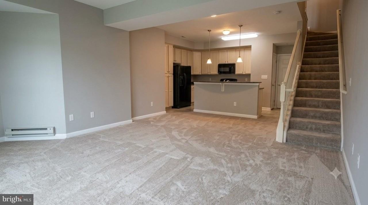 21650 Romans Dr - Photo 4 of 11