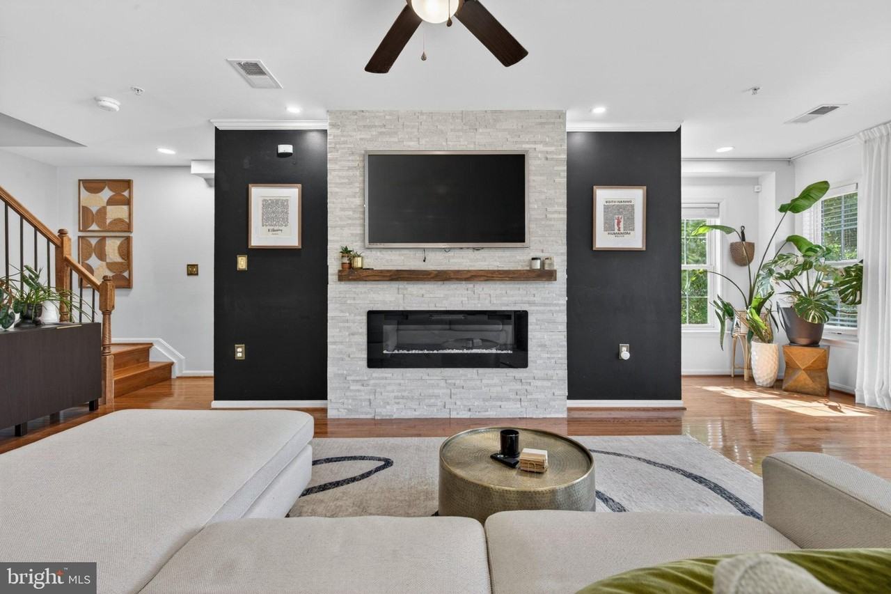 2819 Chinkapin Oak Ln - Photo 7 of 29