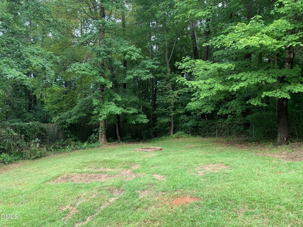 2600 Courier Ct - Photo 5 of 14
