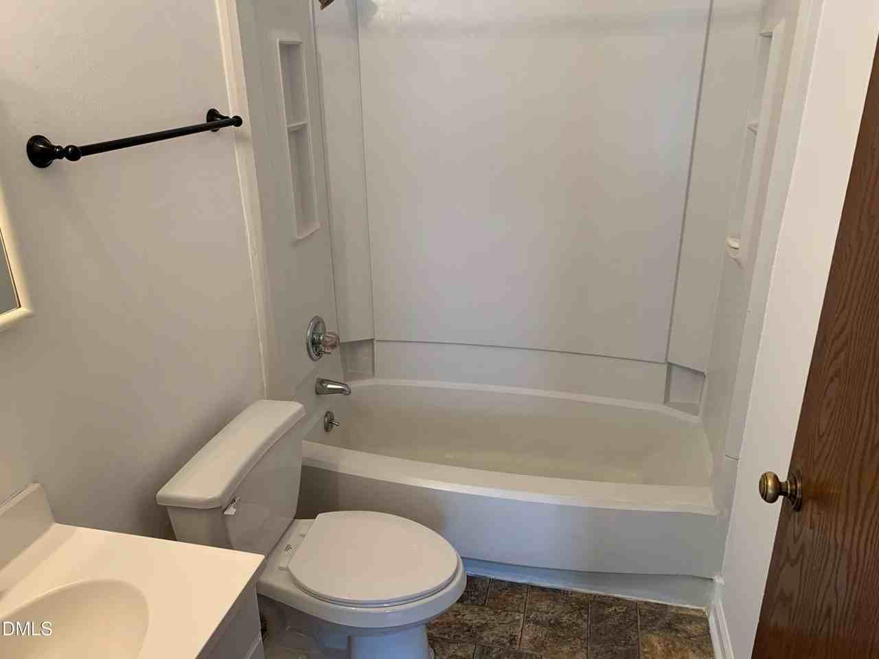 2600 Courier Ct - Photo 6 of 14
