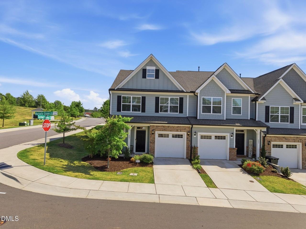 201 Marbella Grove Ct - Photo 3 of 36
