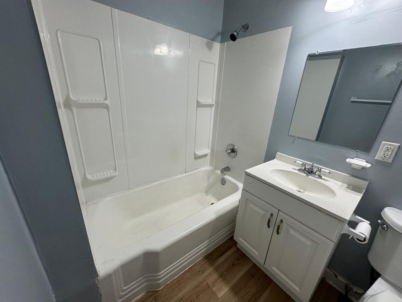 2501 Pickett Rd #5 - Photo 7 of 8