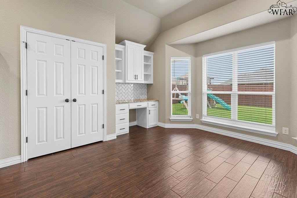4815 Falcon Crest Blvd - Photo 6 of 23