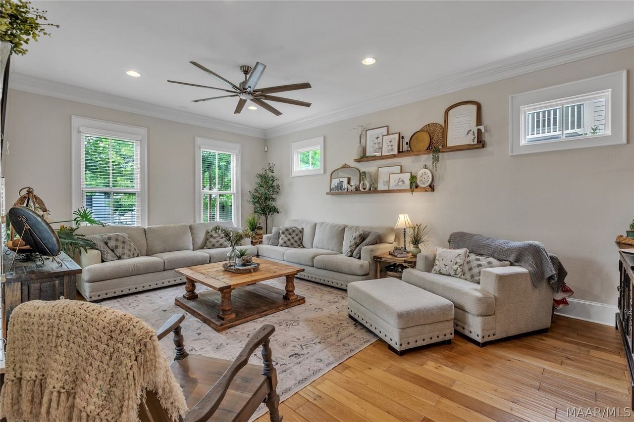68 Bright Spot St - Photo 5 of 33