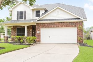 featured image of 2814 Silver Bend Ln