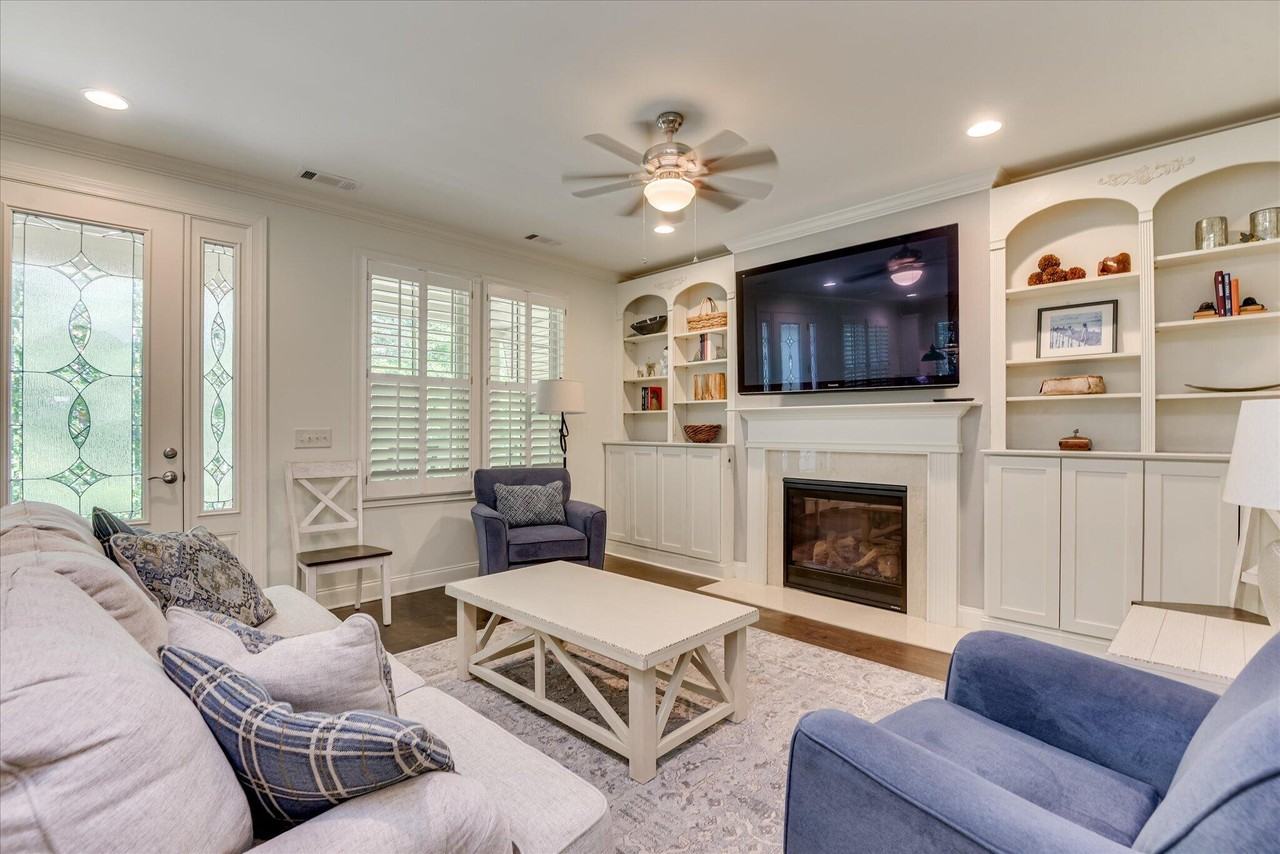 108 Tremont Dr - Photo 3 of 22