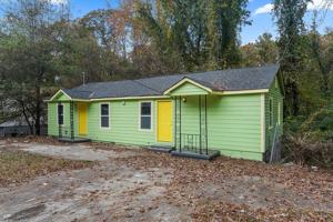 featured image of 2229 Tiger Flowers Dr Nw #C