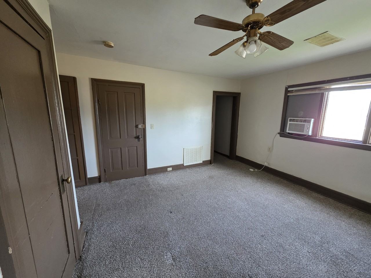 451 E 10th St #2 - Photo 2 of 8