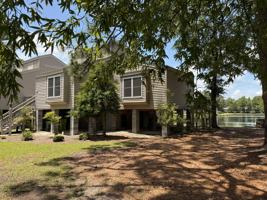 featured image of 7162 Windward Dr #1