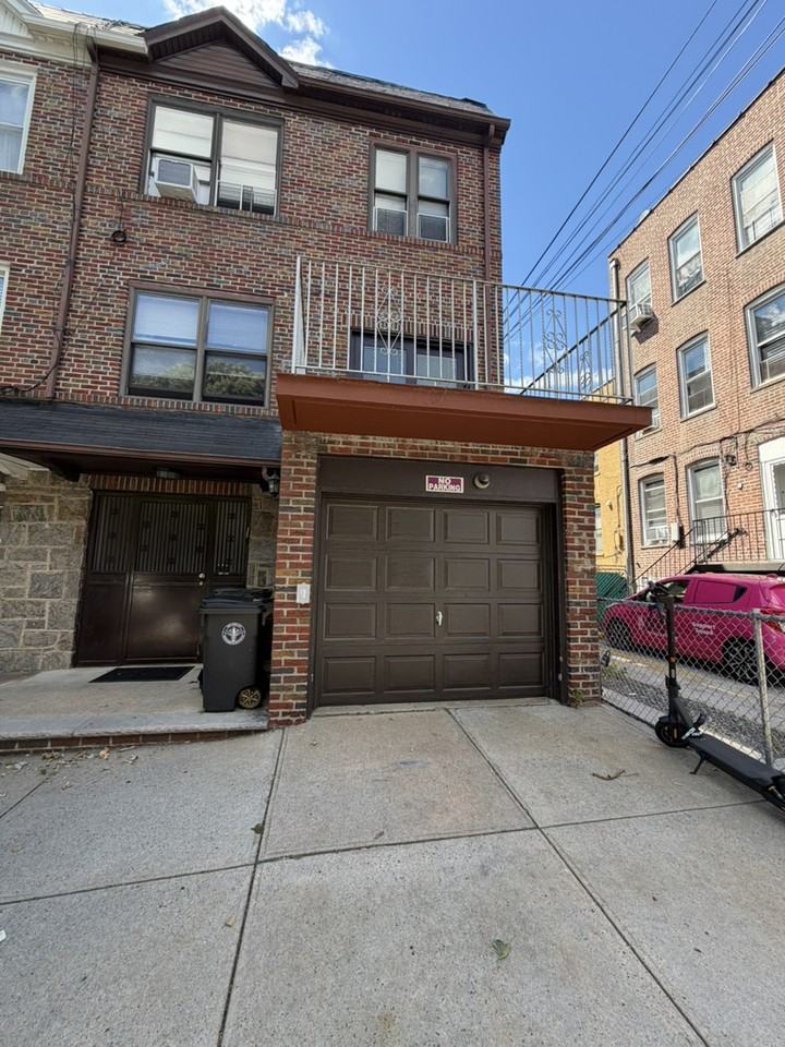 28-12 45th St #2 - Photo 2 of 14