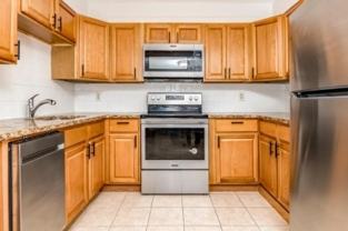 1015 Lincoln StreetUnit - D2 - Photo 1 of 1