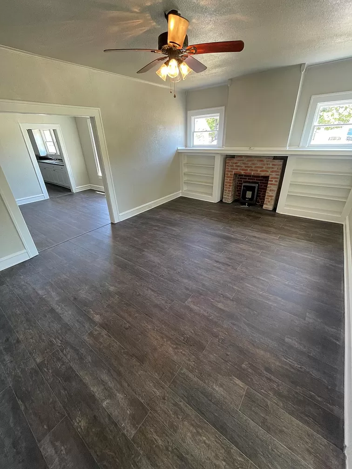 1521 Pine Ave #1 - Photo 7 of 11