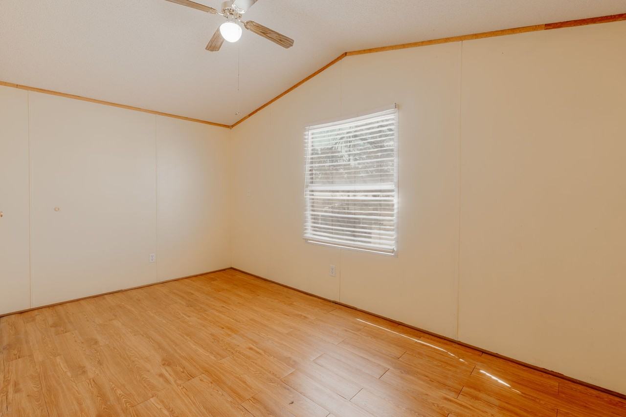 4212 N Charles St #1 - Photo 5 of 10