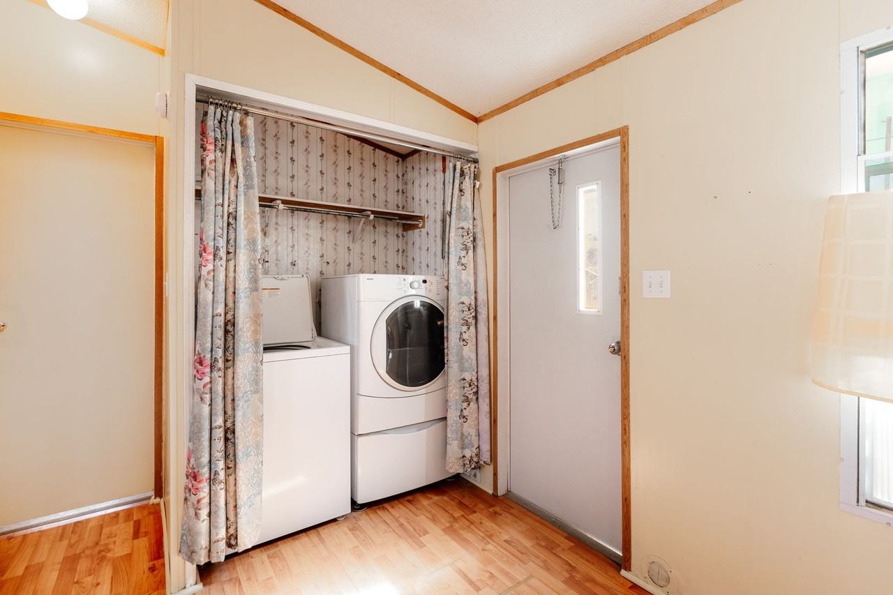 4212 N Charles St #1 - Photo 7 of 10
