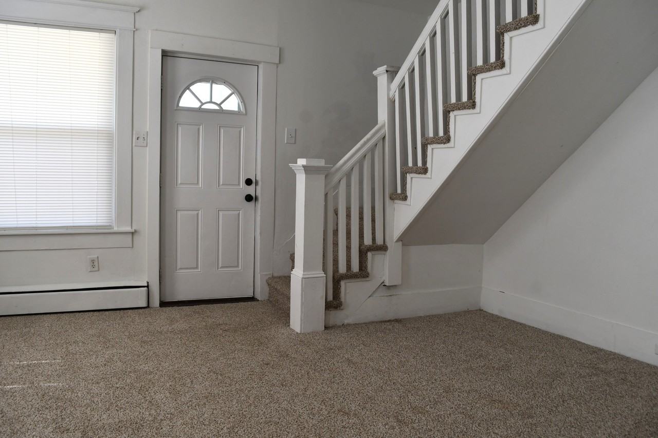 4 E Milby St #1 - Photo 3 of 15