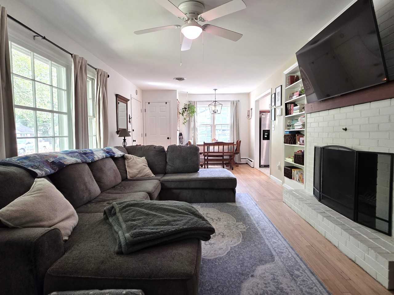4 Carolee Dr #1 - Photo 3 of 14