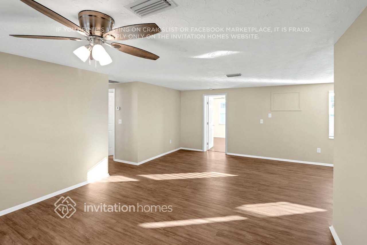 3910 Beechwood Dr - Photo 6 of 24