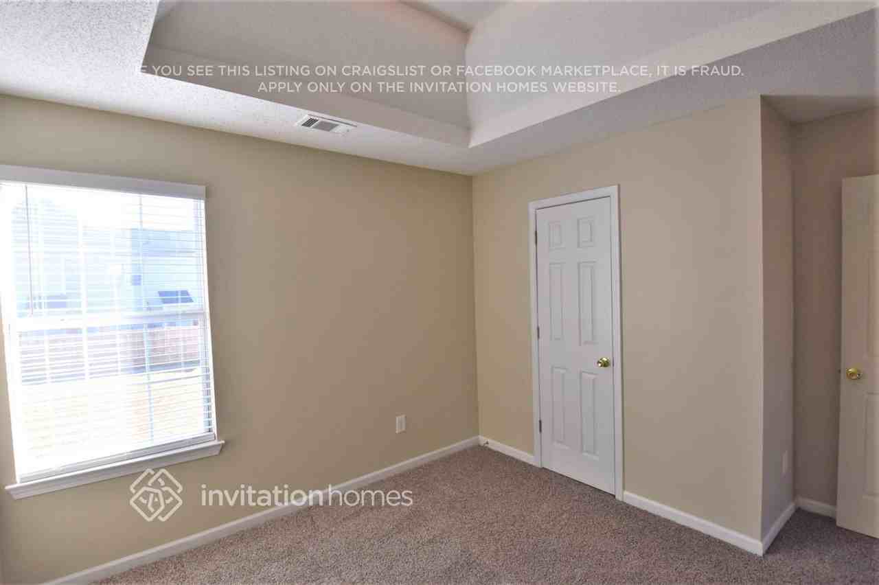 3563 Creekview Dr - Photo 7 of 14