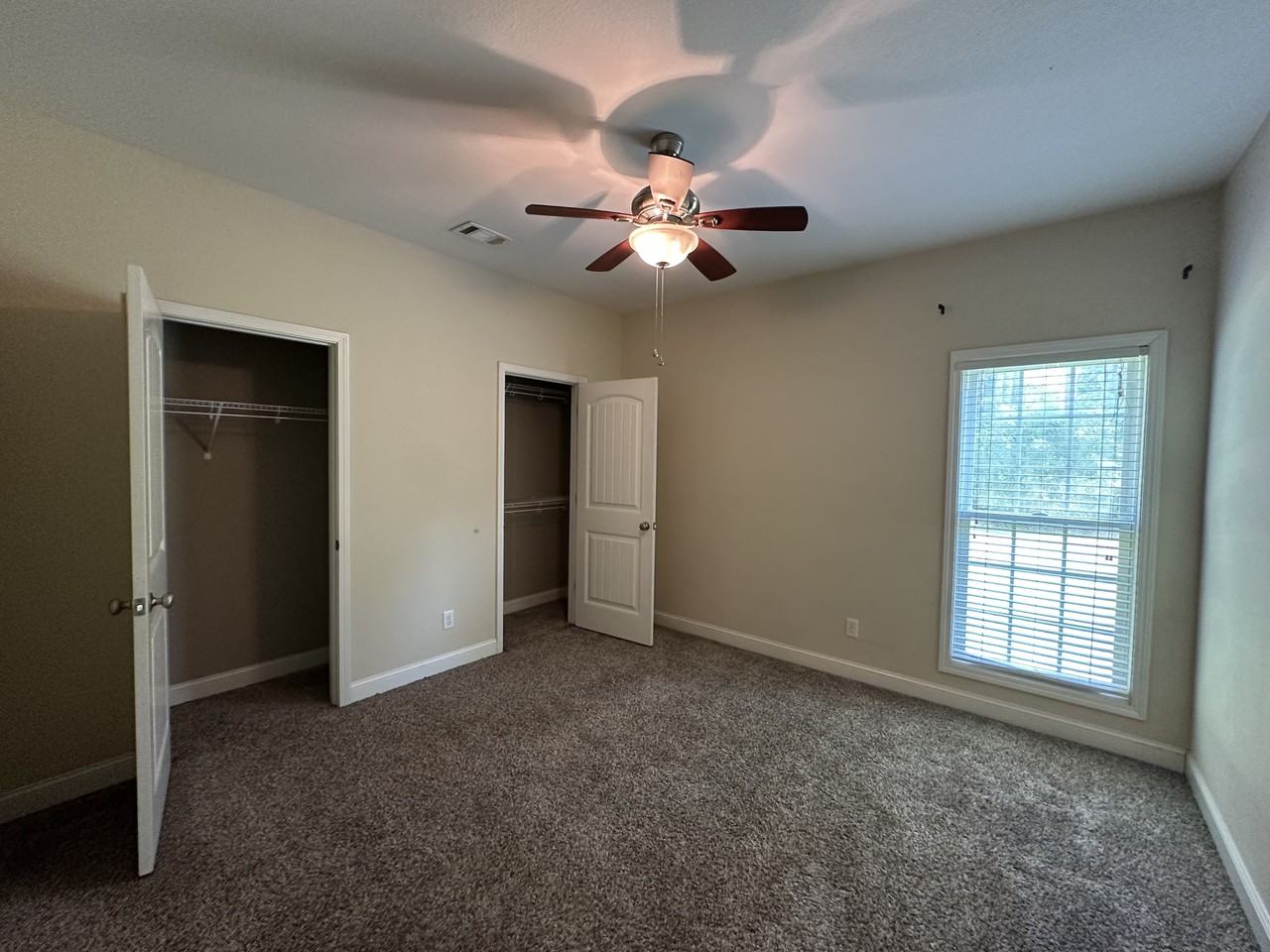 441 Serenity Ave #1 - Photo 4 of 12