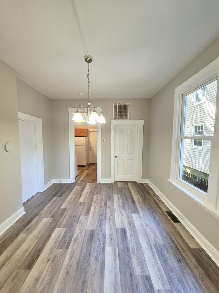 3209 3rd Ave #A - Photo 7 of 25