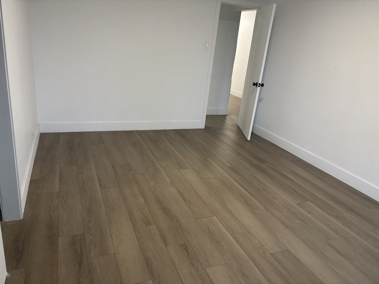 5304 Avenue Macdonald - Photo 5 of 9