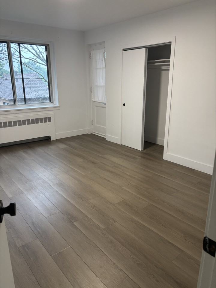 5304 Avenue Macdonald - Photo 6 of 9